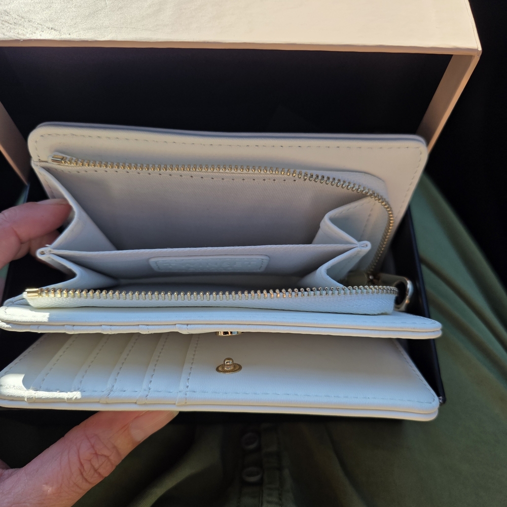 Twin-Set White Leather Wallet - Picture 3 of 8